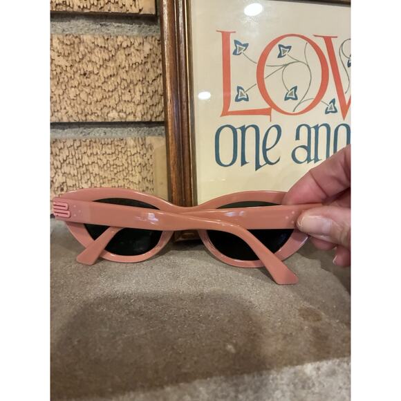 GENTLE MONSTER CONIC Cat Eye Women\'s Sunglasses Pink Good Condition Used #K main image 5